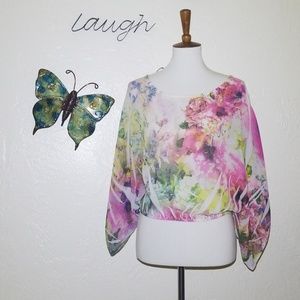 Floral Wing Top